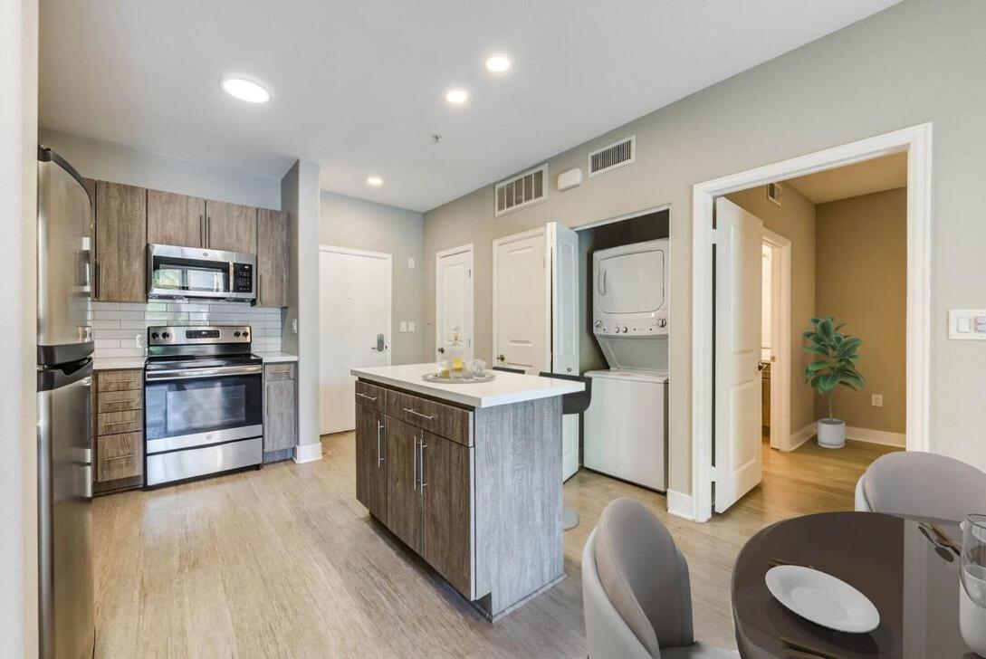 Woodland Hills Luxury Apt 2 Bed Ca Los Angeles Eksteriør bilde