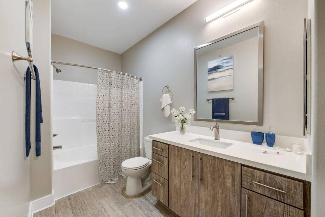 Woodland Hills Luxury Apt 2 Bed Ca Los Angeles Eksteriør bilde