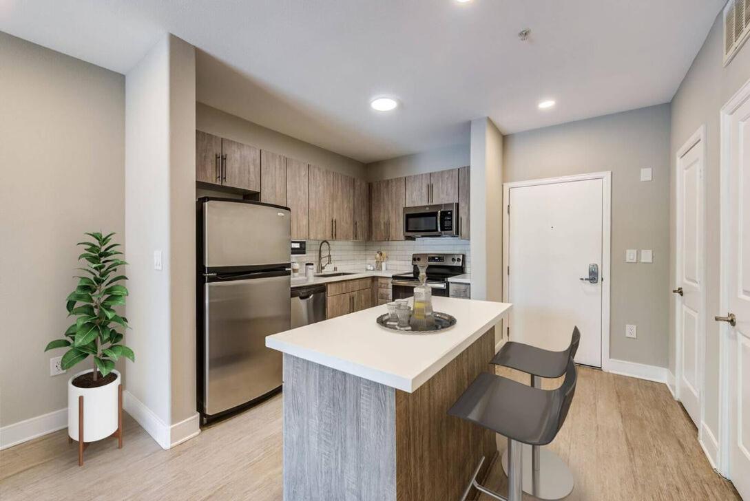Woodland Hills Luxury Apt 2 Bed Ca Los Angeles Eksteriør bilde