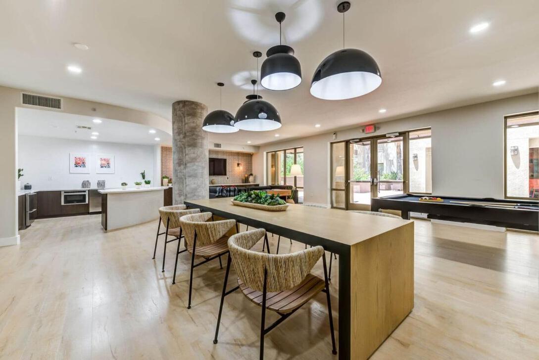 Woodland Hills Luxury Apt 2 Bed Ca Los Angeles Eksteriør bilde